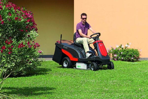 Efco Aufsitzmäher Rider Zephyr 72/13 H 4in1 - Modell 2025-Neu - Image 2