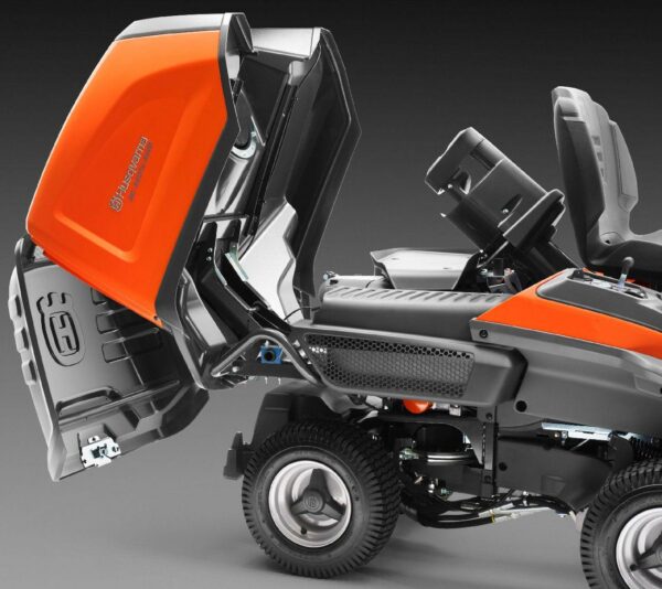 Husqvarna Profi Allrad-Frontmäher RC 320Ts AWD - Grundgerät ohne Mähdeck - Modell 2025-Neu - Image 15