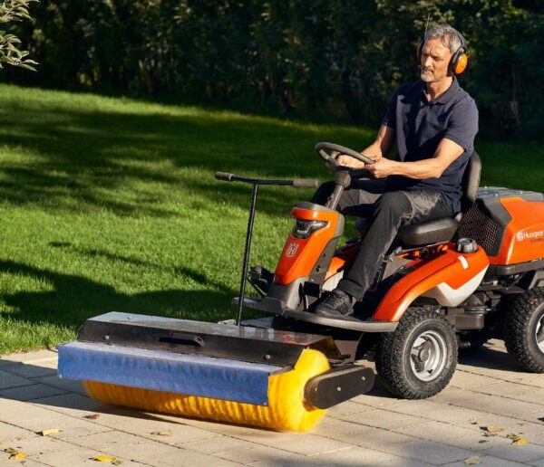 Husqvarna Profi-Frontmäher R 316TX - Grundgerät ohne Mähwerk - Modell 2025-Neu - Image 16