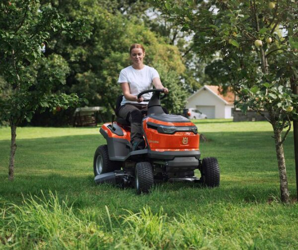 Husqvarna Akku-Rasentraktor TS 100i - Modell 2025-Neu - Image 10