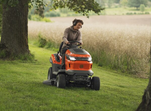 Husqvarna Rasentraktor TS 215T - Modell 2025-Neu - Image 13