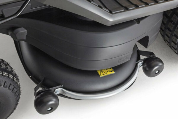 Stiga Rasentraktor Tornado 7108 W - Modell 2025-Neu - Image 9