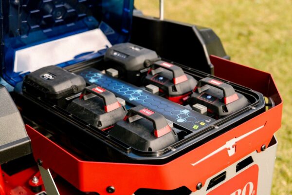 Toro Akku-Null-Wendekreis Mäher TimeCutter MyRIDE eMR 4275T - Modell 2025-Neu - Image 8