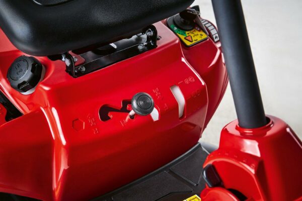 Troy-Bilt Aufsitzmäher mit Seitenauswurf TB 76T-S - Modell 2025-Neu - Image 13